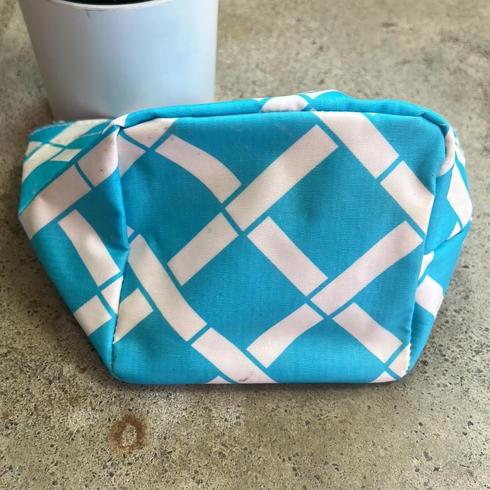 Scout Blue And White Zip Bag Small - Picture 3 of 4